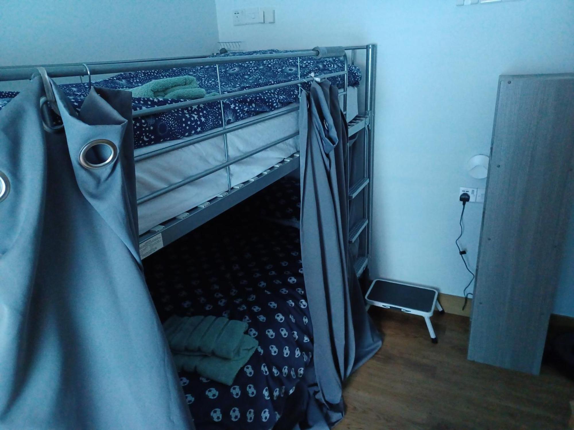 Voyage Hostel - Ensuite Family Rooms With Shared Kitchen Douglas Bilik gambar